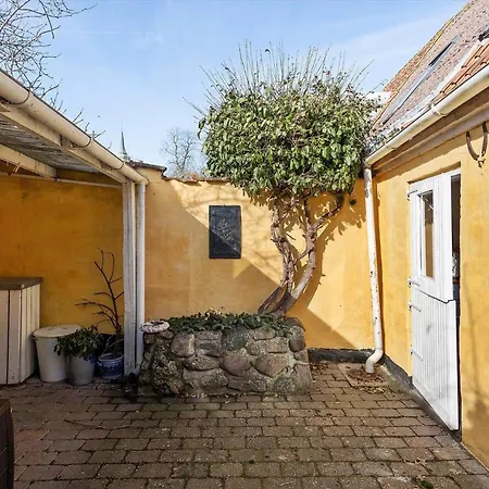 Ae322-aeroskobing-norregade-30 بيت للعطل Ærøskøbing